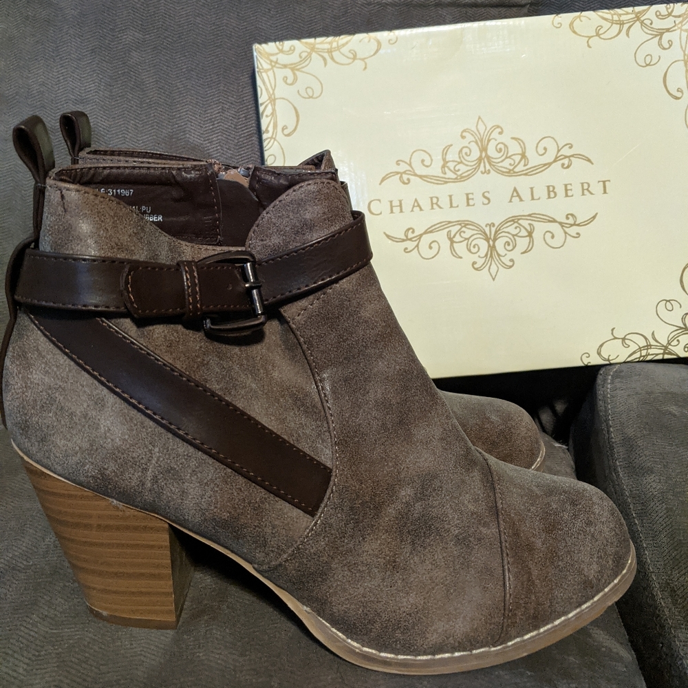 Charles Albert strappy ankle boots